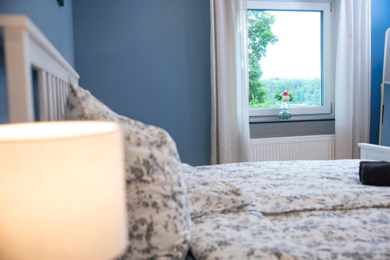 Moderne Wohnung Im Gruenen Mit Privatem Garten Donaueschingen Eksteriør bilde